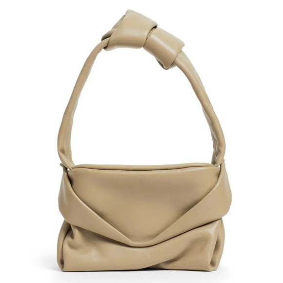 STAUD Kiss Bag in Cream Staud Real Leather - Picture 4 of 13